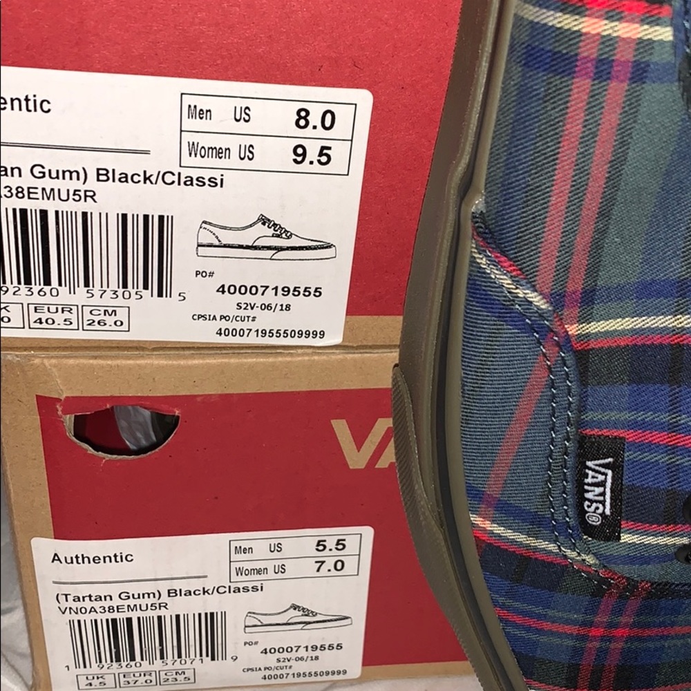 >Ⓜ️AUTHENTIC PLAID BLACK RED GREEN BLUE YELLO CLASSIC TARTAN GUM BRAND NEW VANS - Picture 6 of 15